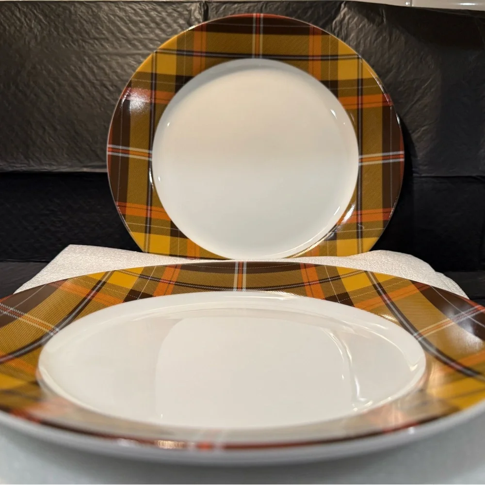 LAST ONE! New Williams Sonoma Autumn/Harvest Plaid Dinner Plate, 10 5/8”